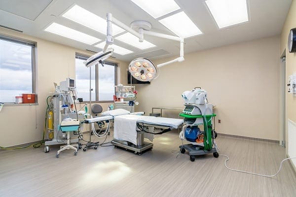 B.LĒV Surgery Center